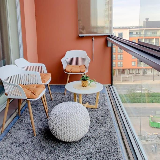 New Studio Pastel Near Helsinki Airport In Kivistoe Vantaa Exterior photo
